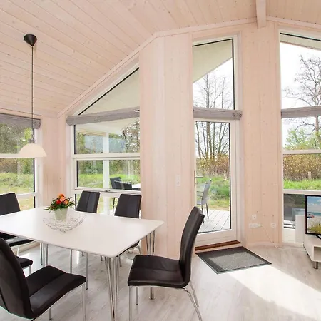 بيت للعطل With Sauna And Modern Interiors *